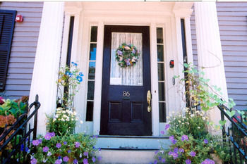 The Spring Seasons Inn Newport Eksteriør bilde