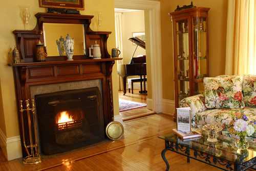 The Spring Seasons Inn Newport Eksteriør bilde